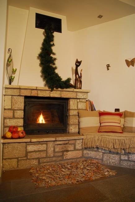 Guesthouse Petrino Pezoula Exterior photo